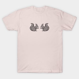 Squirrels in Love - cute forest animal design T-Shirt